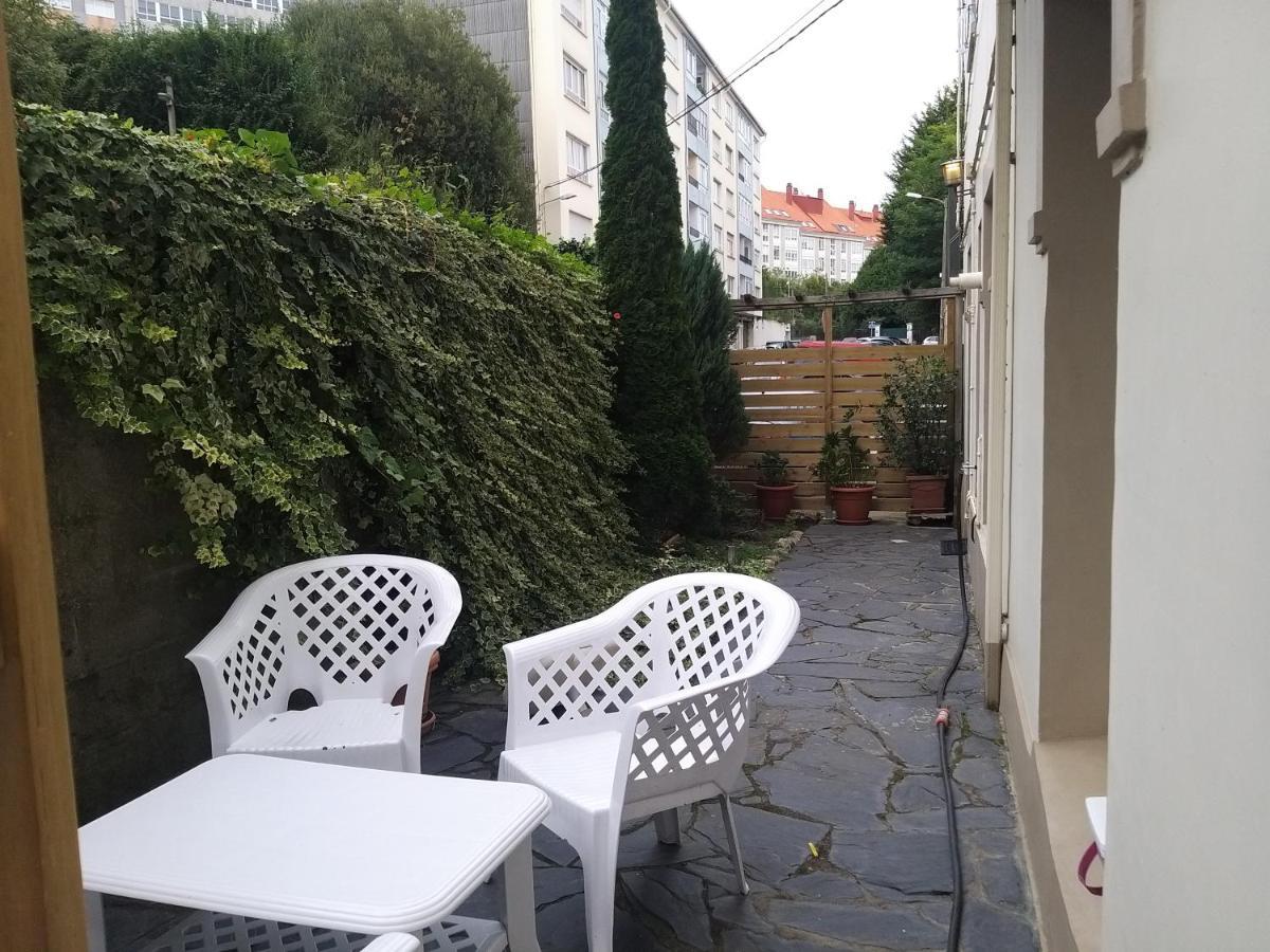 Apartamento Con Pequeno Jardin En El Centro Ferrol Exterior foto